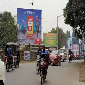 Jamshedpur Golmuri main Road