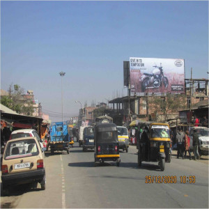 Lamlong Bazar
