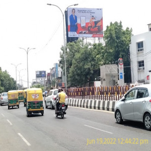 Vidhan sabha Marg /Burlington –Fac- Nishatganj/Towards Alambagh,Lucknow