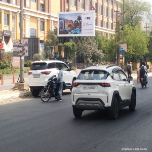 Spectrum mall Sec-50 Near Metro Station Noida