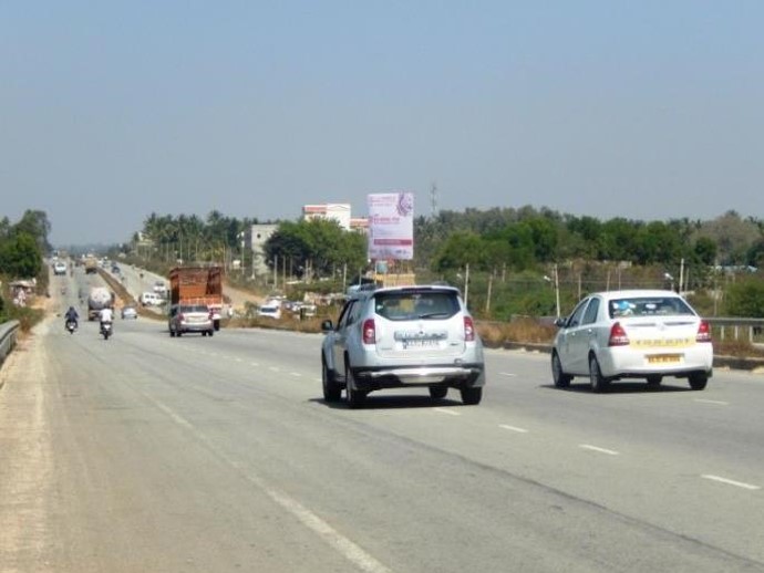 From Hebbal Towards Devanahalli, Bangalore