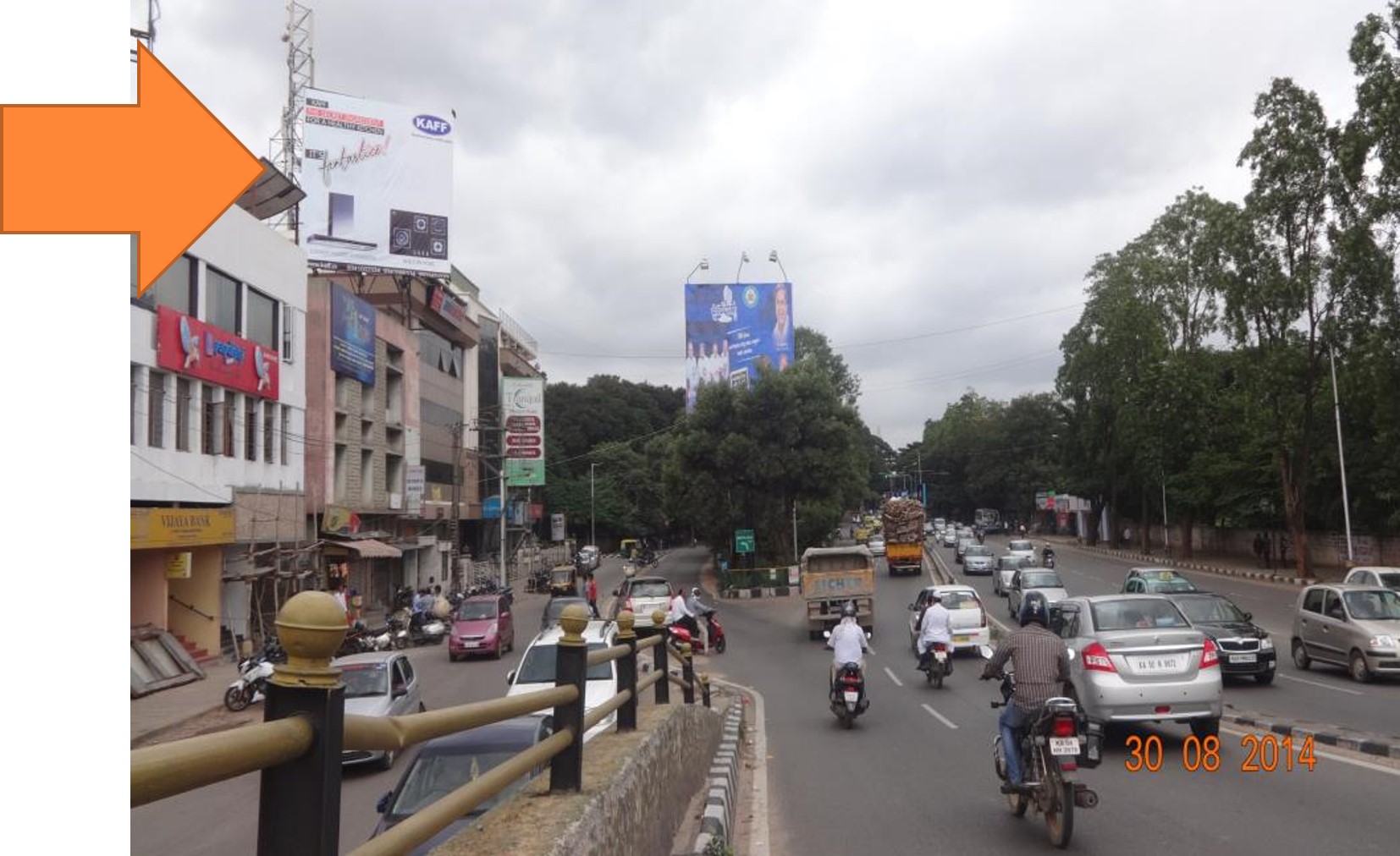 At-Sankey Palace Road, Bangalore 