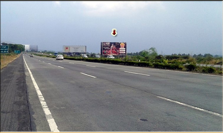 Expressway, Nr Parandwadi Bridge, Pune