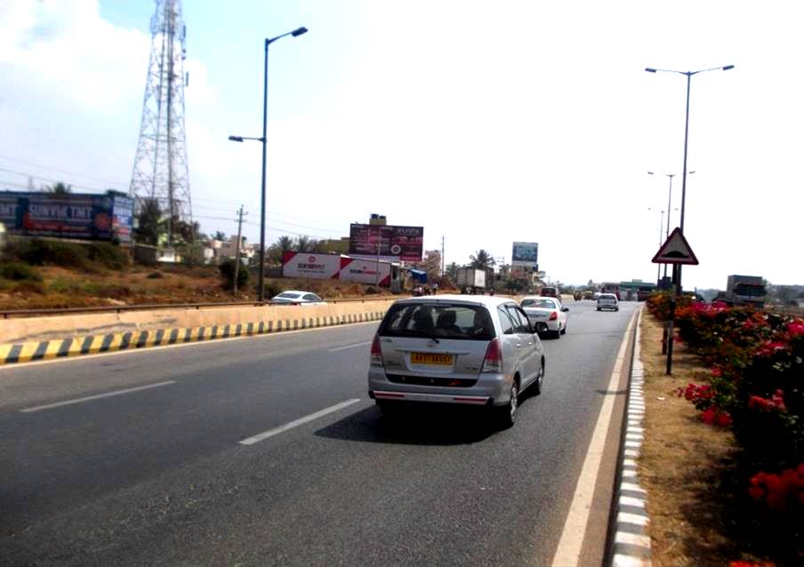 Tumkur road nelamangala near Tollgate incoming, Bengaluru