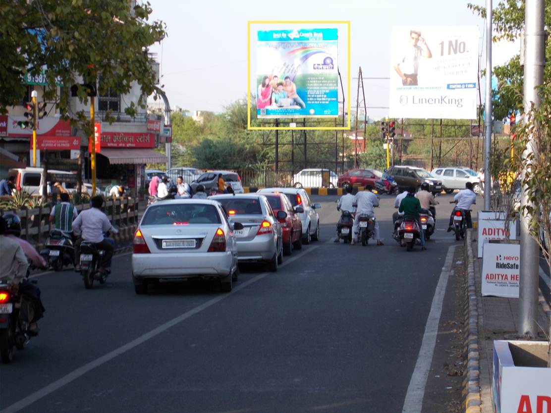 Opp. Traffic Park, VIP Road,T-Point,Nagpur