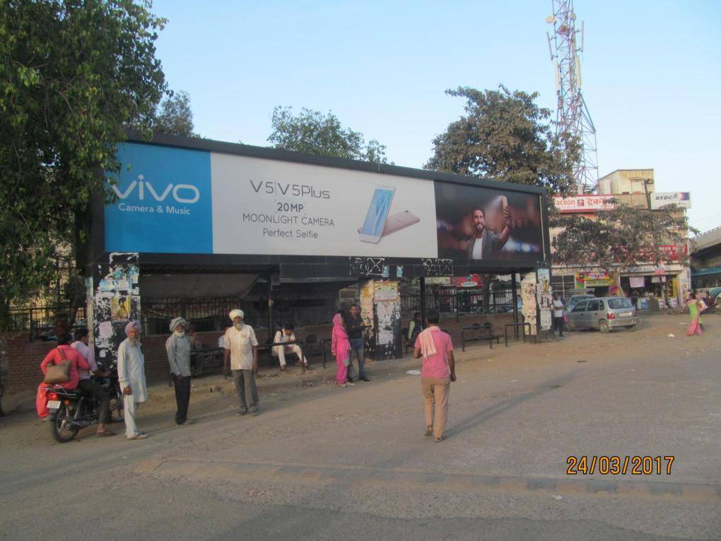 Pratap Chowk Bus Stand Road Right Panel, Ludhiana