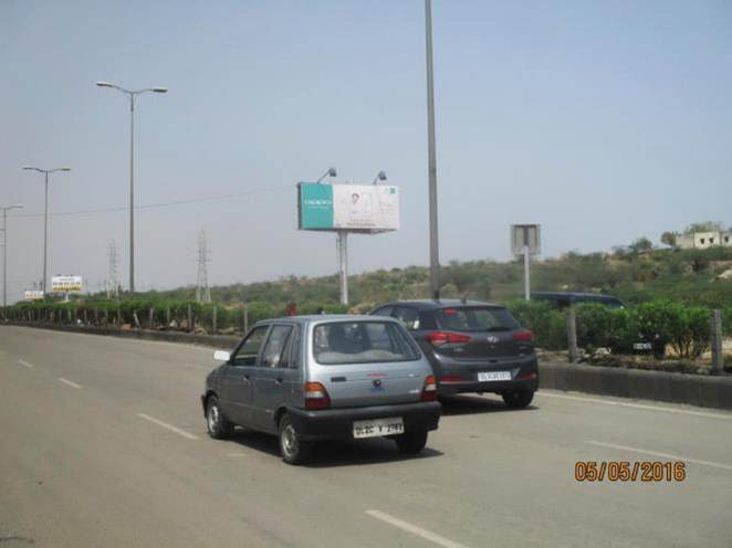 Golf Course Road and Ext. Road Intersection, Gurgaon