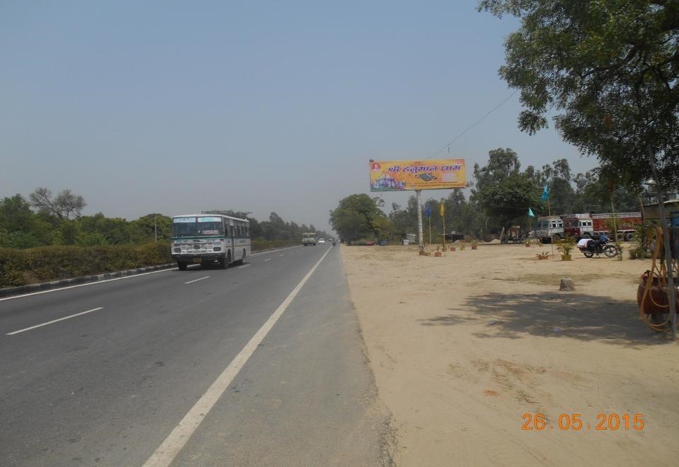 NH-24,Gajroula Jhanakpuri Krishna Turest Dabha, Ghaziabad