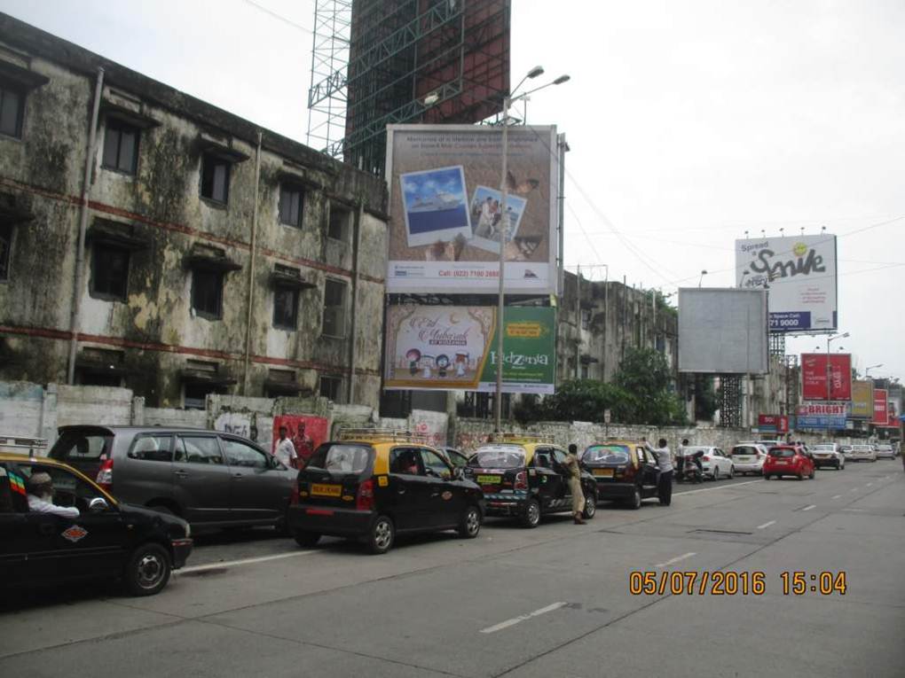 Lower Parel Opp Paladium Mall, Mumbai