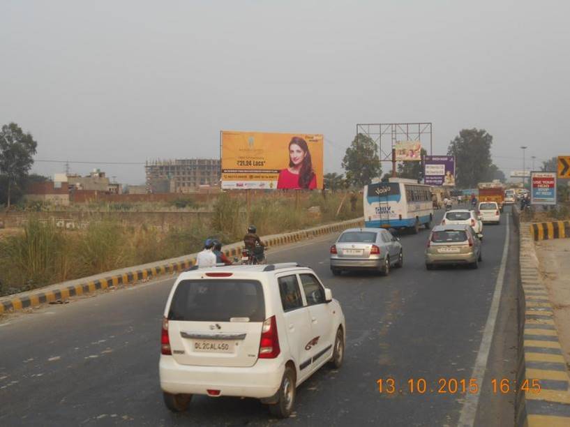 Raj Nagar Extension T-Point on GT Road, Ghaziabad