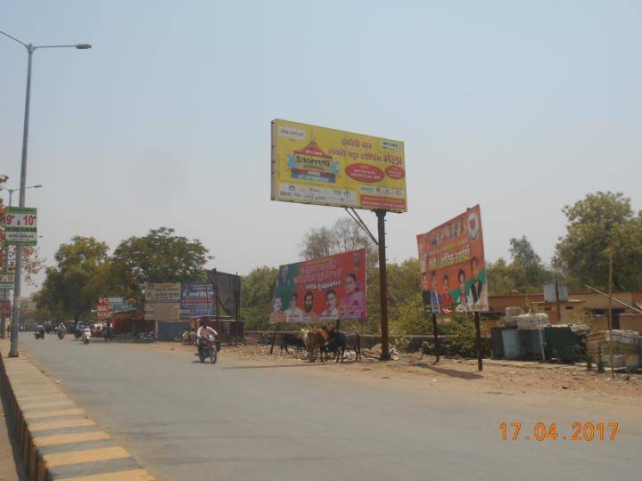 Opp hotal Heighway, Nandan Pura , Near Awasvikas, Jhansi