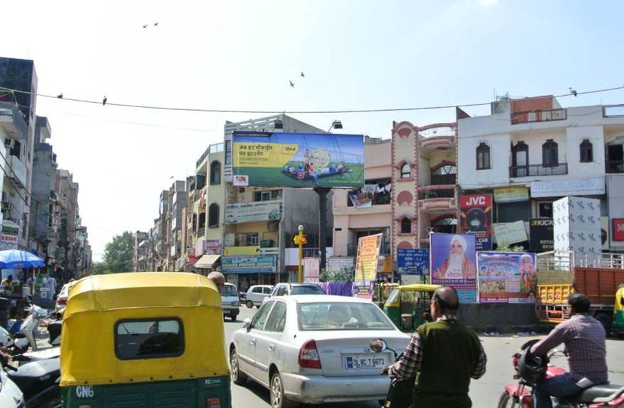 Main Market Geeta Colony, New Delhi  