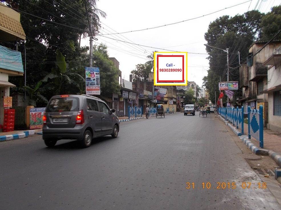 E.M.Bypass-Kamalgazi 3 point crossing, Kolkata