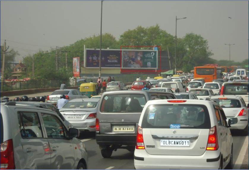 Ashram flyover: Traffic snarls as both carriageways shut | Latest News  Delhi - Hindustan Times