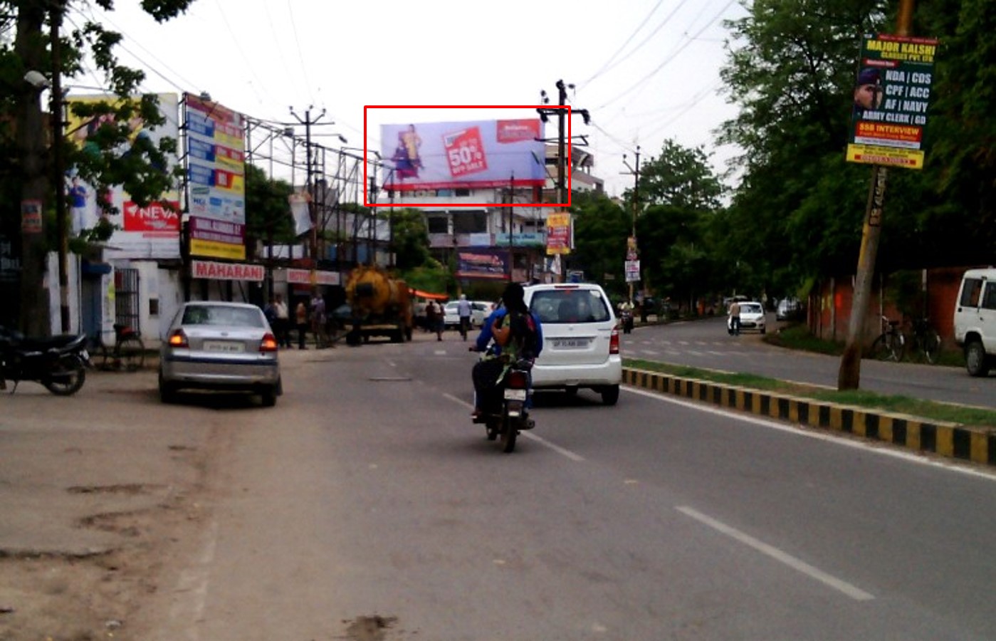 Lowther Road , Darbhanga Xing, Allahabad                          