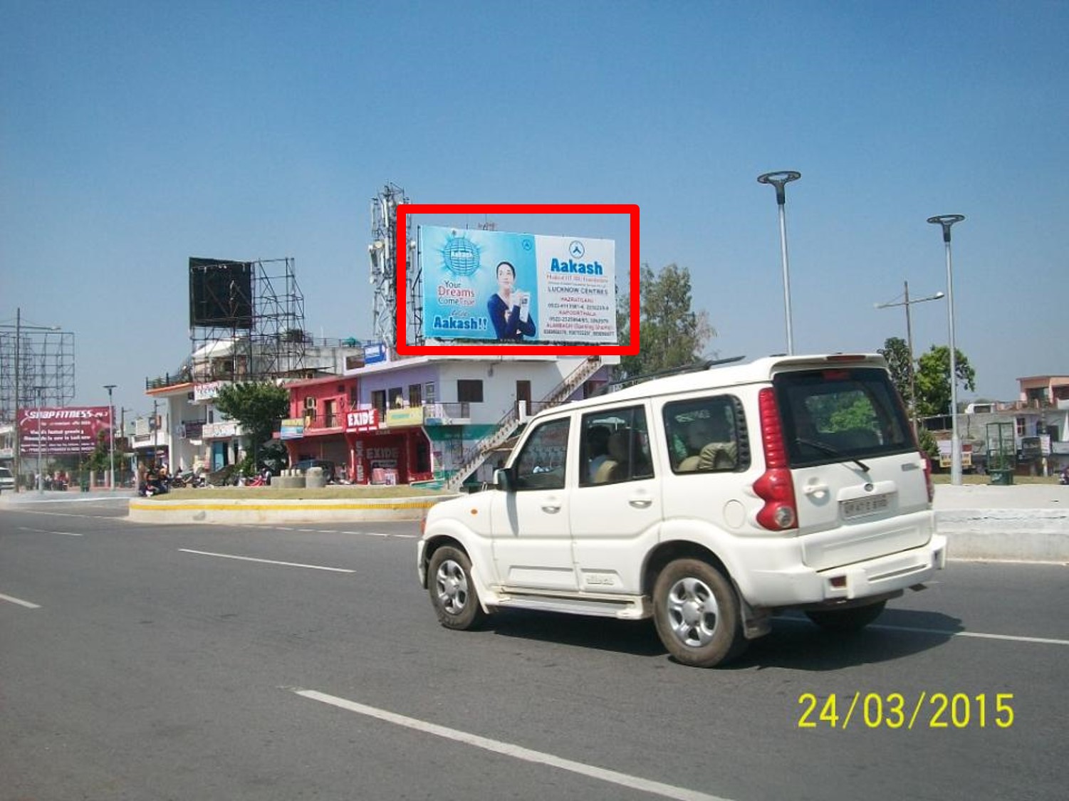 V.I.P Road, Lucknow                                                                                    