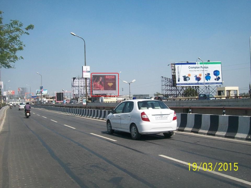 Gomti Nagar Flyover, Lucknow                                                                                              