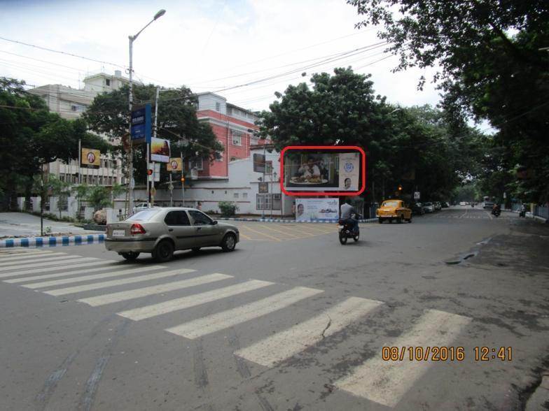 Park Street  Loudan Street Xing, Kolkata