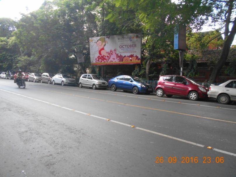 Park Street  Wood Street Xing, Kolkata