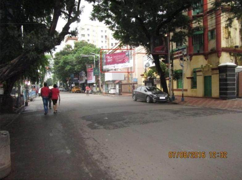 Elgin Road Opp Fourm Mall, Kolkata